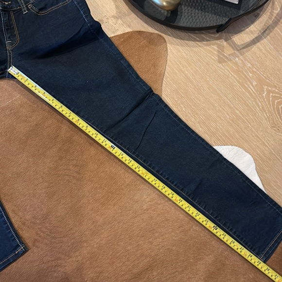 Lucky Brand Women’s Dark Blue Jeans - Picture 8 of 8